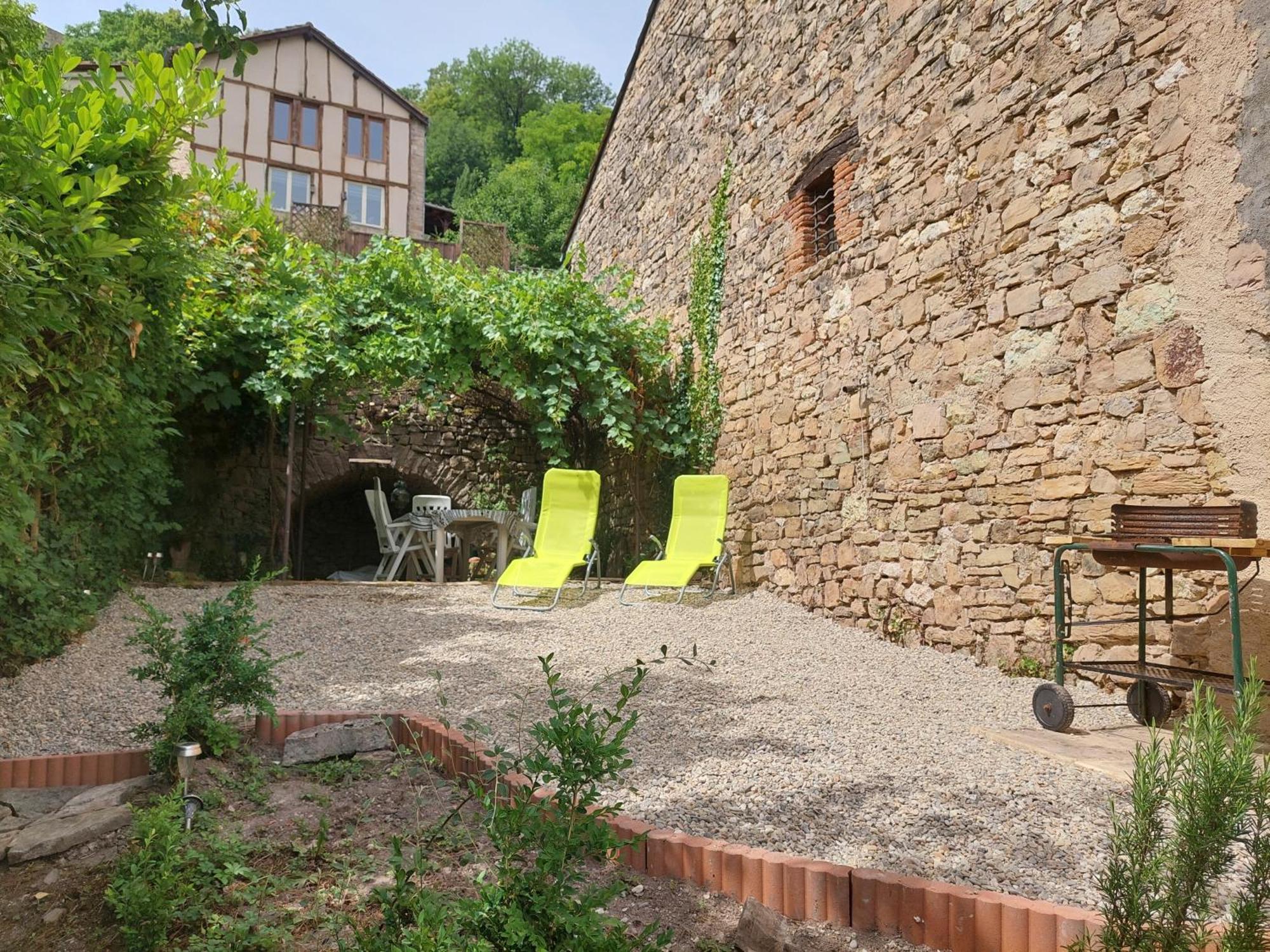 Maison Atypique A Cordes-Sur-Ciel 2 Chambres Room photo